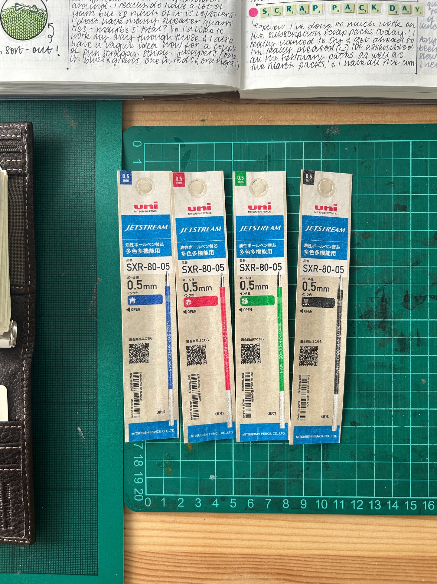 Uni Jetstream multi pen refills